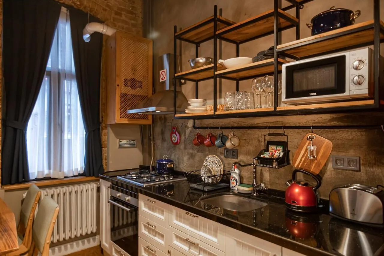 The Istanbuller Apartment