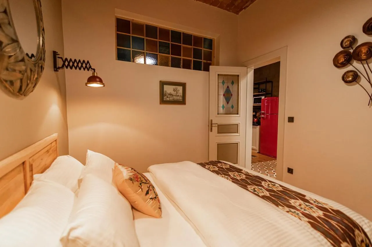 The Istanbuller Apartment