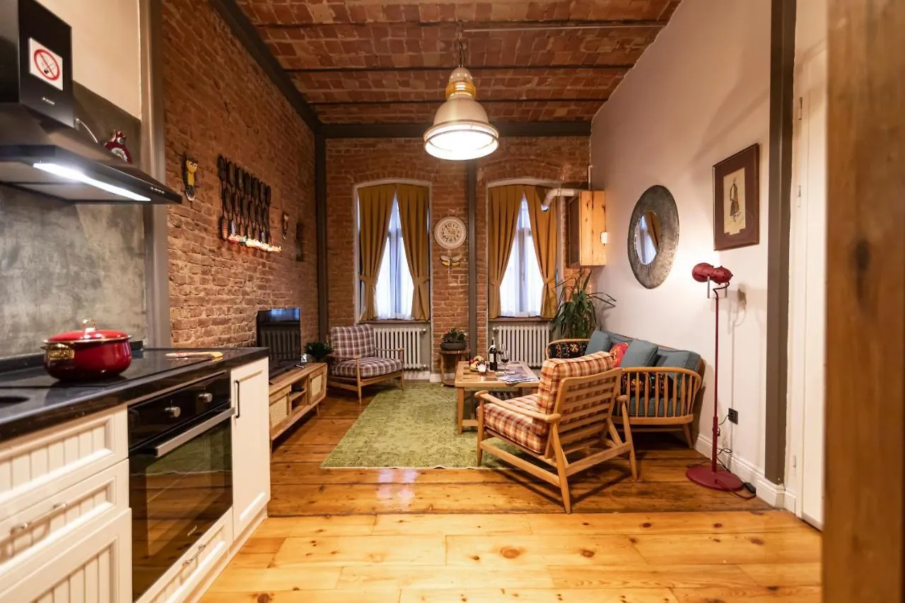 The Istanbuller Apartment