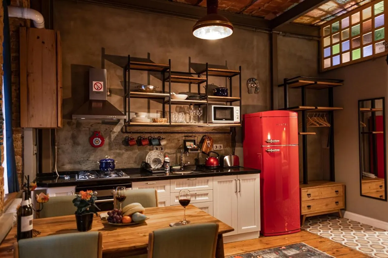 The Istanbuller Apartment