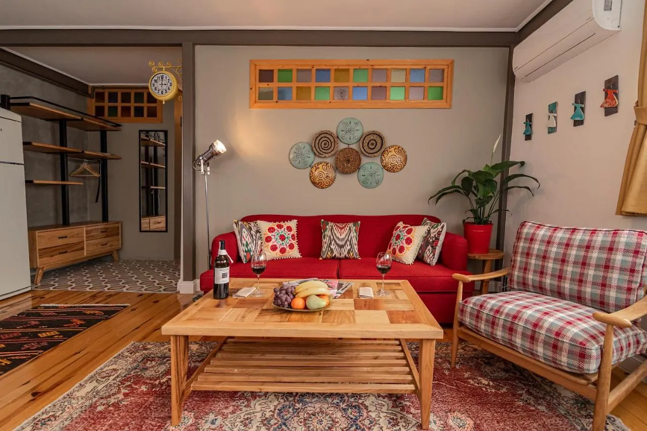 The Istanbuller Apartment