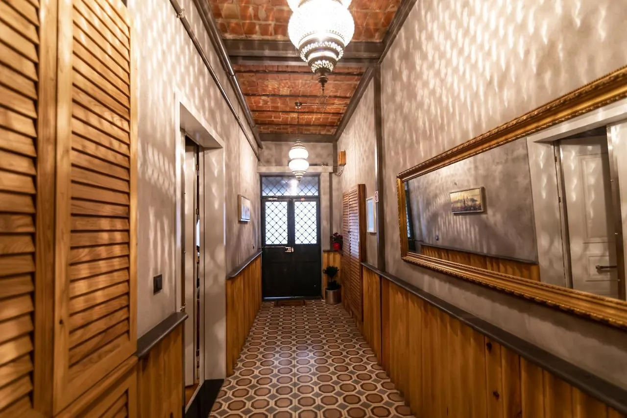 The Istanbuller Apartment