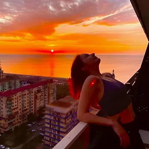 Orbi With Sea View شقة باتومي